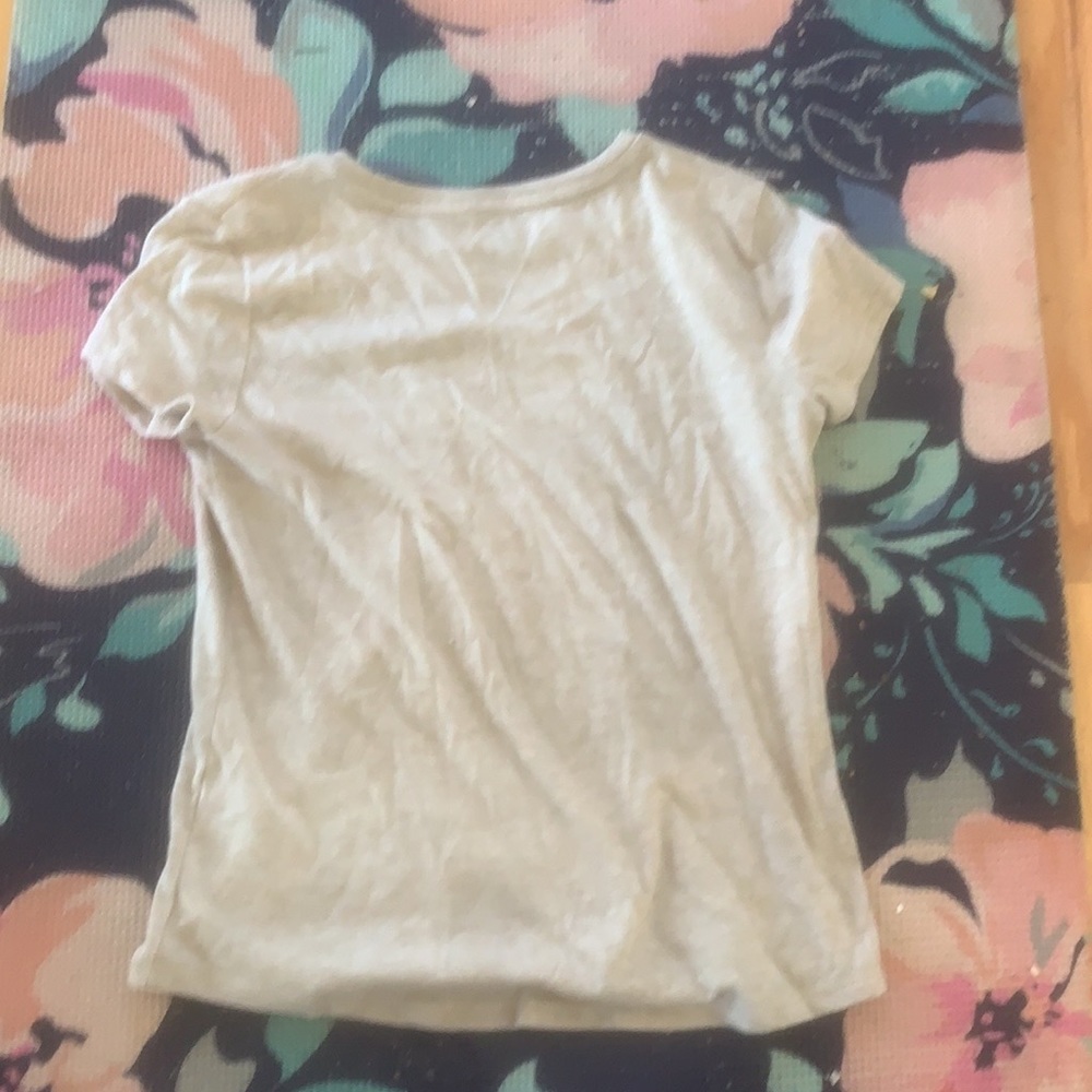 (10-12) girls tee. Have not been worn at all